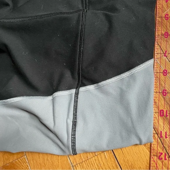 Knock Out Tights - Picture 6 of 7